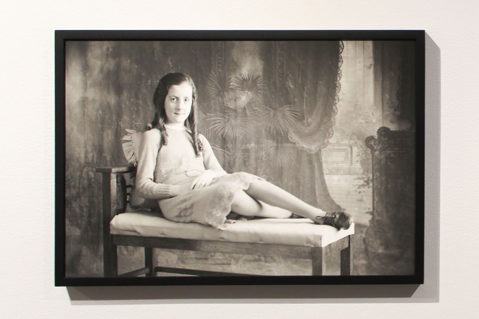 © Musée du Bas-Saint-Laurent. Marie-Alice Dumont, <i>Mlle Angélina Desjardins</i>, 1937. Collection du Musée du Bas-Saint-Laurent. Fonds Marie-Alice Dumont. d2370a /// © Musée du Bas-Saint-Laurent. (on the left) Marie-Alice Dumont, <i>Mlle Angélina Desjardins</i>, 1937, Musée du Bas-Saint-Laurent Collection. Fonds Marie-Alice Dumont. d2370a