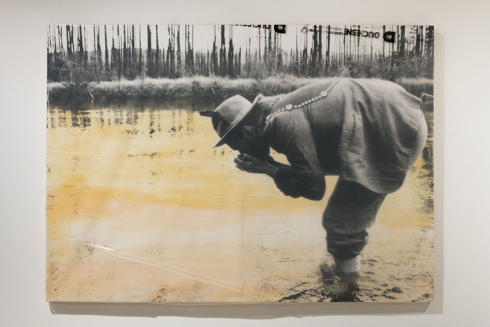 Joseph Tisiga, vue de l’exposition <i>Somebody Nobody Was…</i>, au Musée d’art de Joliette, 2020. Photo : Paul Litherland