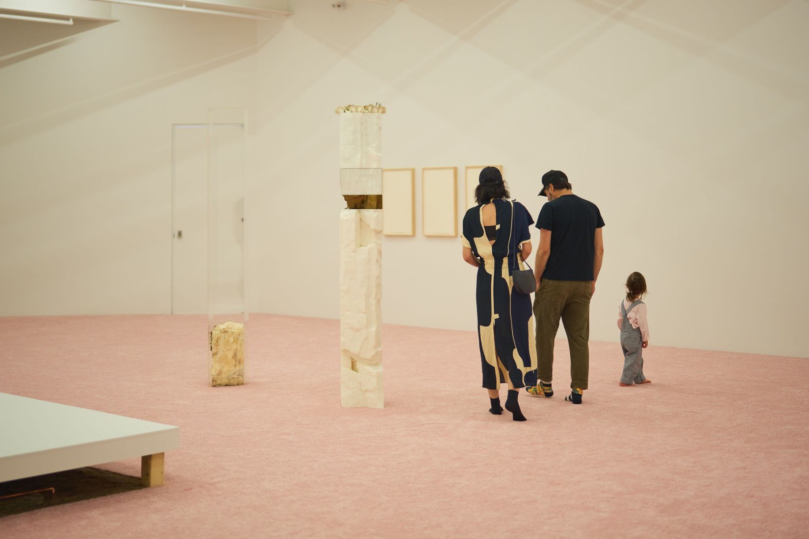 Vue de l'exposition <i>Patrick Bérubé. Ce(pendant)</i> au Musée d'art de Joliette, 2026. Photo : Romain Guilbault /// View of the exhibition <i>Patrick Bérubé. Ce(pendant)</i> at the Musée d'art de Joliette, 2026. Photo: Romain Guilbault